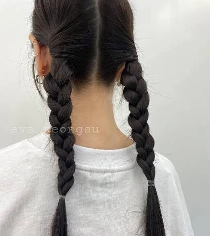 양갈래 땋은머리 하는법 알려주실 분, 15만원드립니다