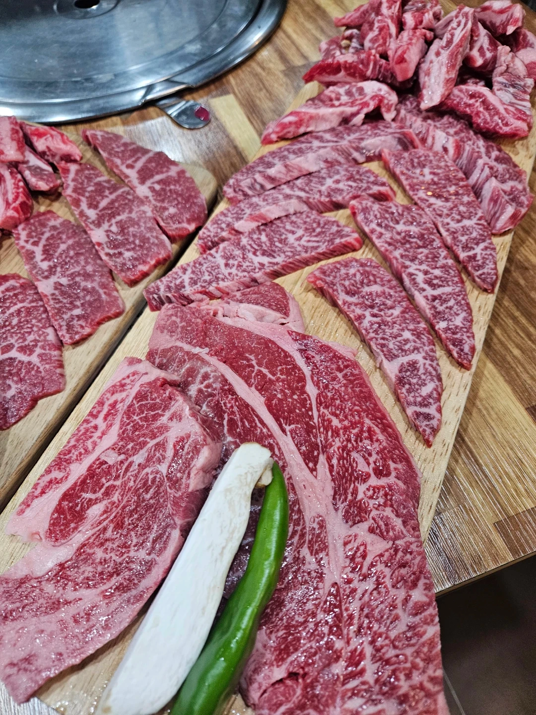옥포 고기집 수.목.토.일 홀서빙