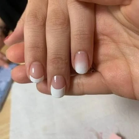 네일 국가고시 연습 모델 구합니다.