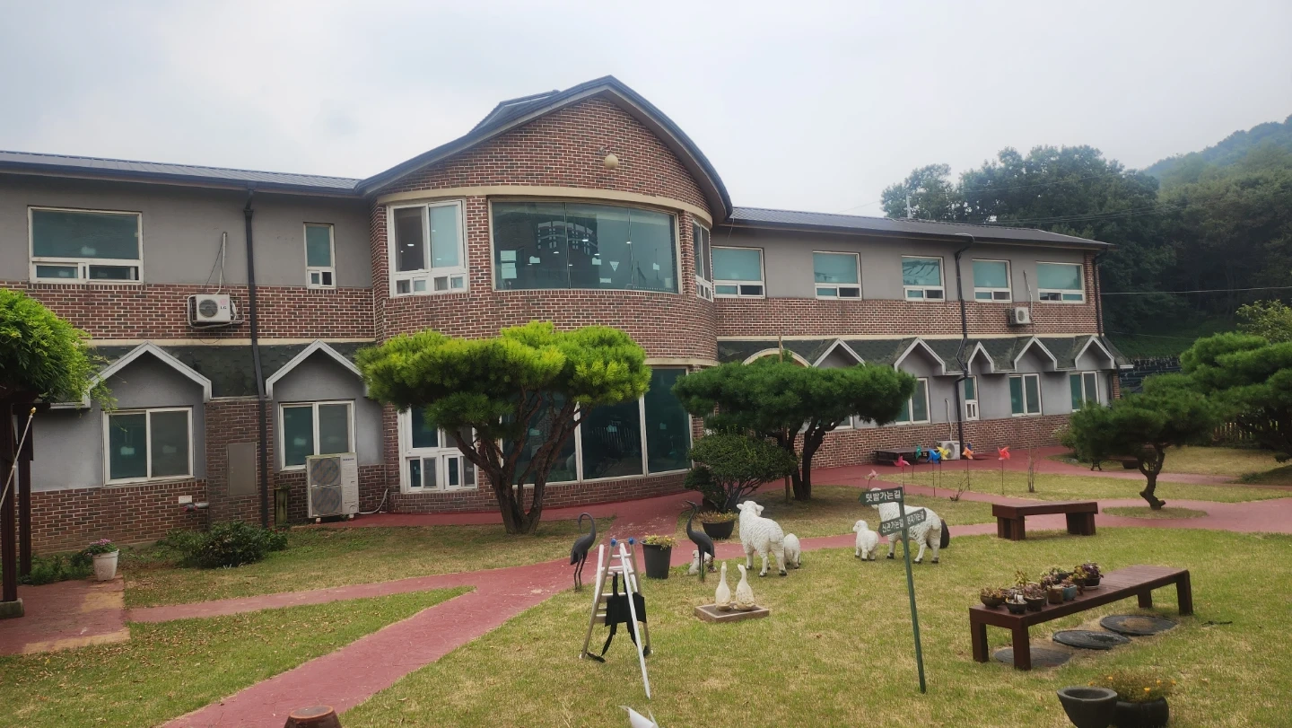늘푸른너싱홈 퐁당당 요양보호사 선생님 구인