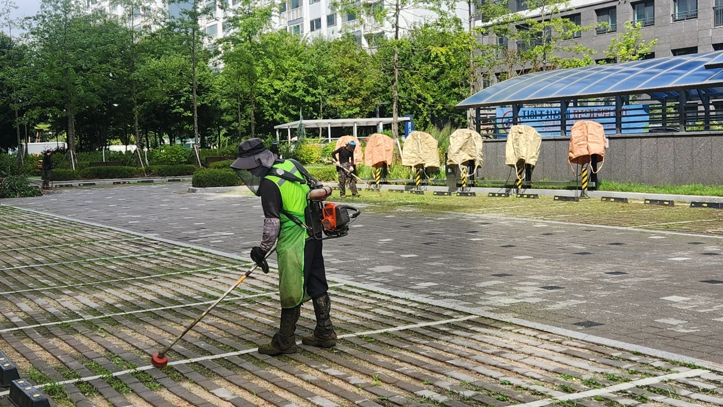 예초, 관목전정 고수 모집