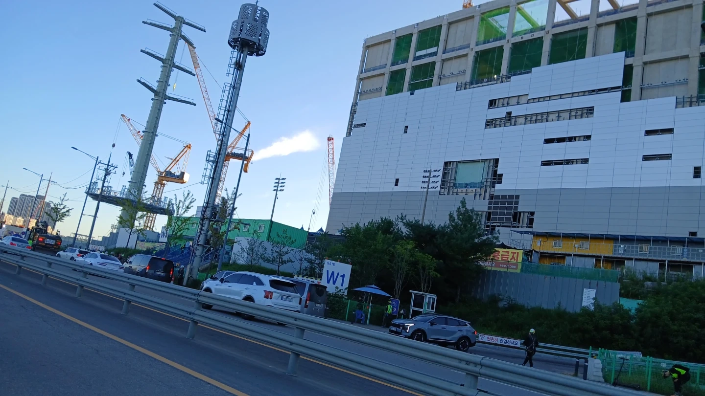 콘크리트 타설 조공 모집합니다. 00명