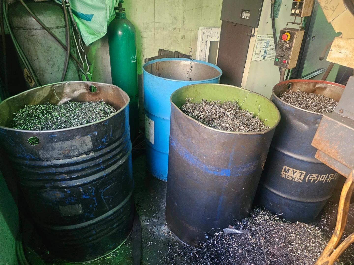 고철수거 일하실분