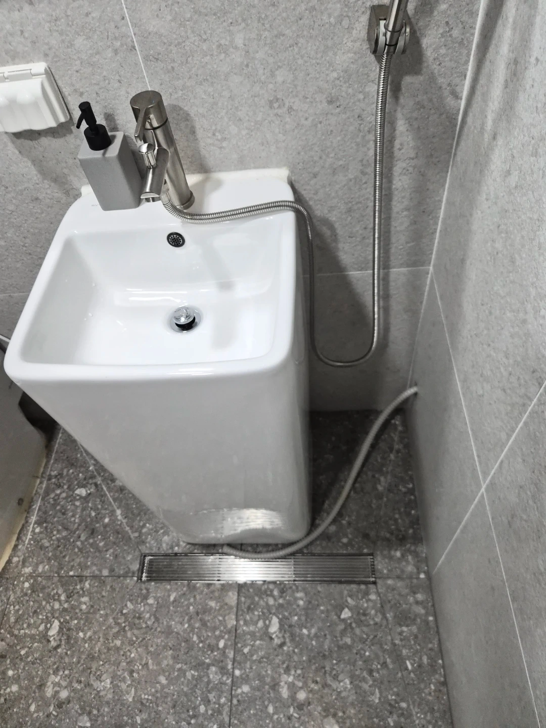 수전교체, 콘센트교체 등 여러가지