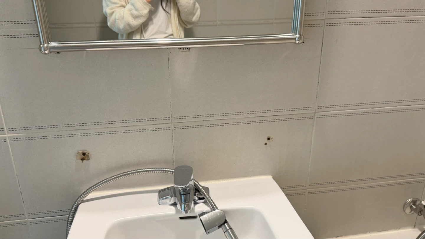 욕실 칼블럭 빼고 퍼티 마감해주실 수 있는분