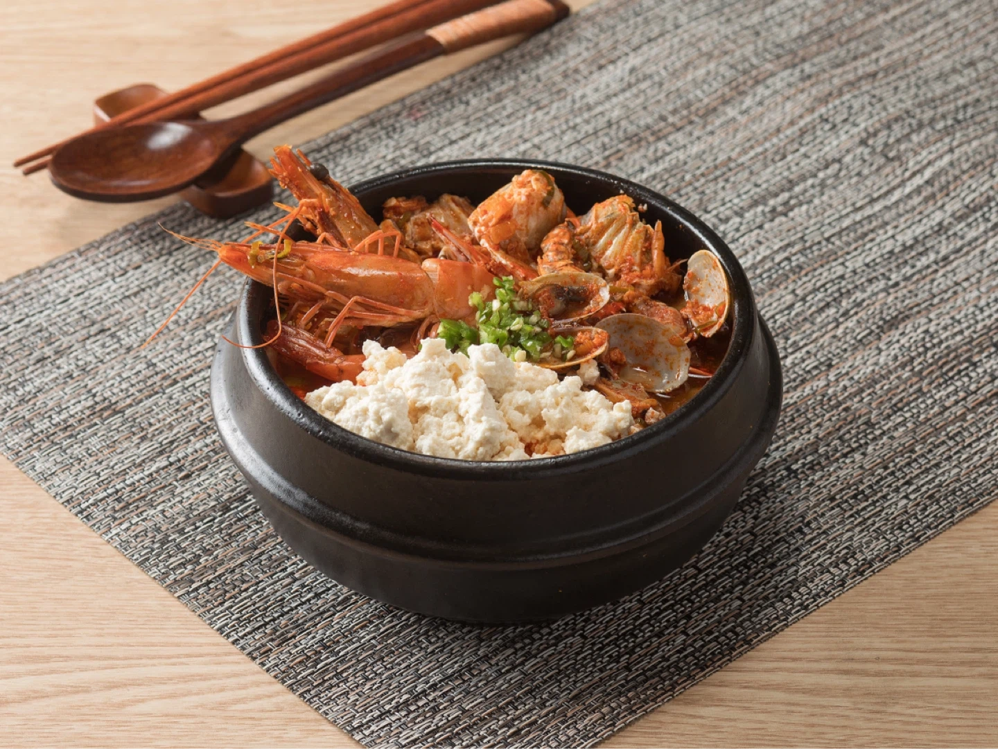 화랑순두부 평일 오후 서빙하실분 구합니다 (주휴수당o)
