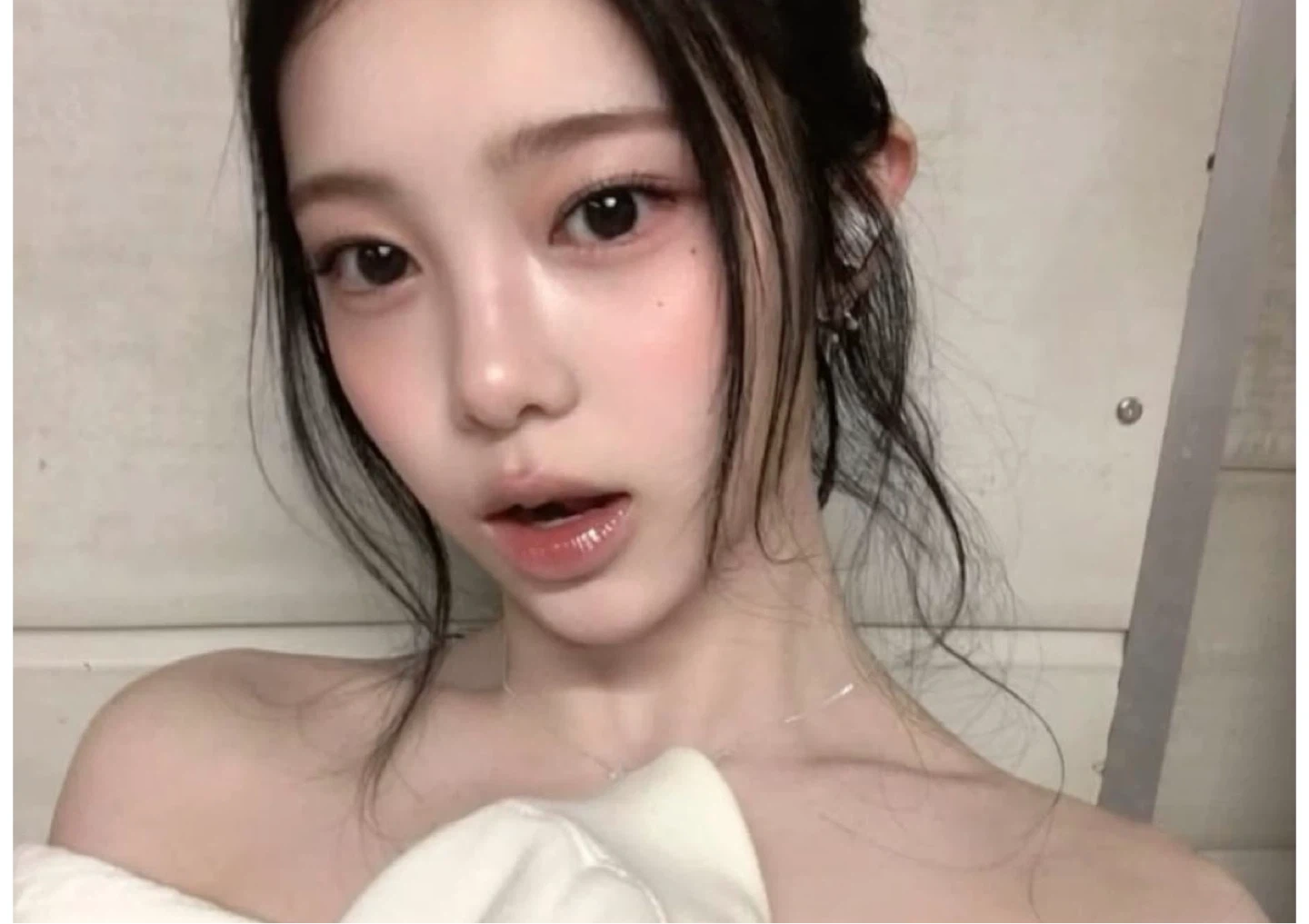 여자 기본 메이크업 구인합니다!