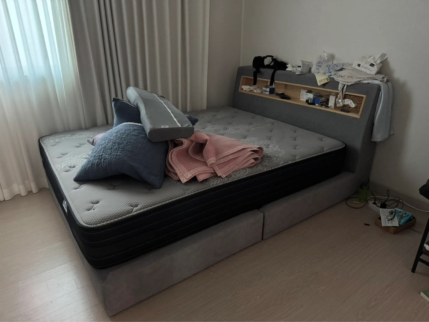 퀸 매트리스 내려주실 분