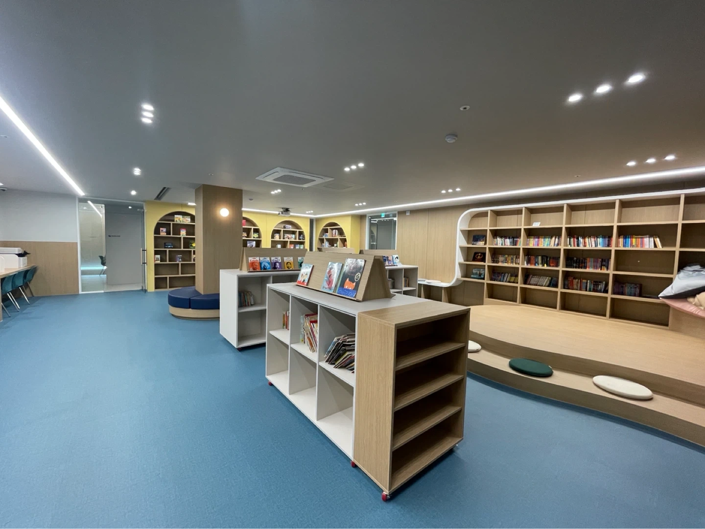 Eng Camp Tutors Wanted in Jeju