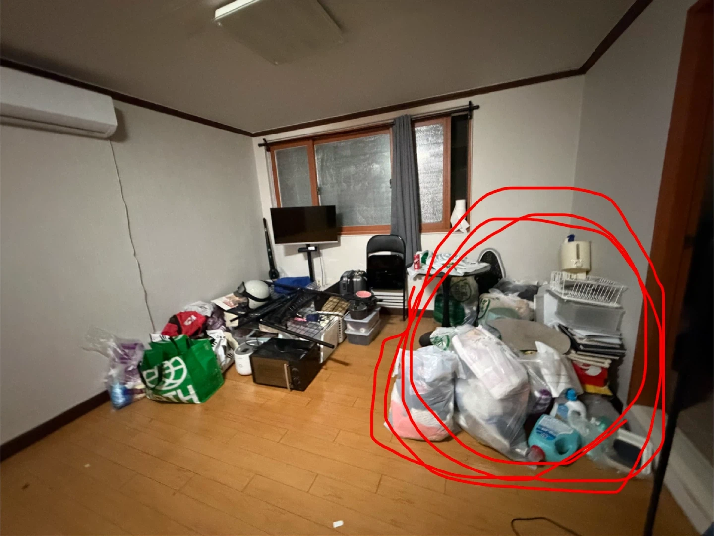 이삿짐 버려주실 분 구하고있습니다!!!