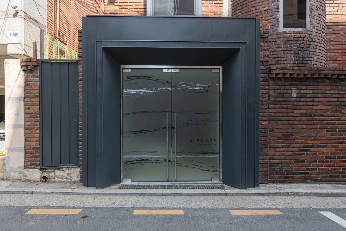 유리문 양개형 도어락 교체 해주실 분
