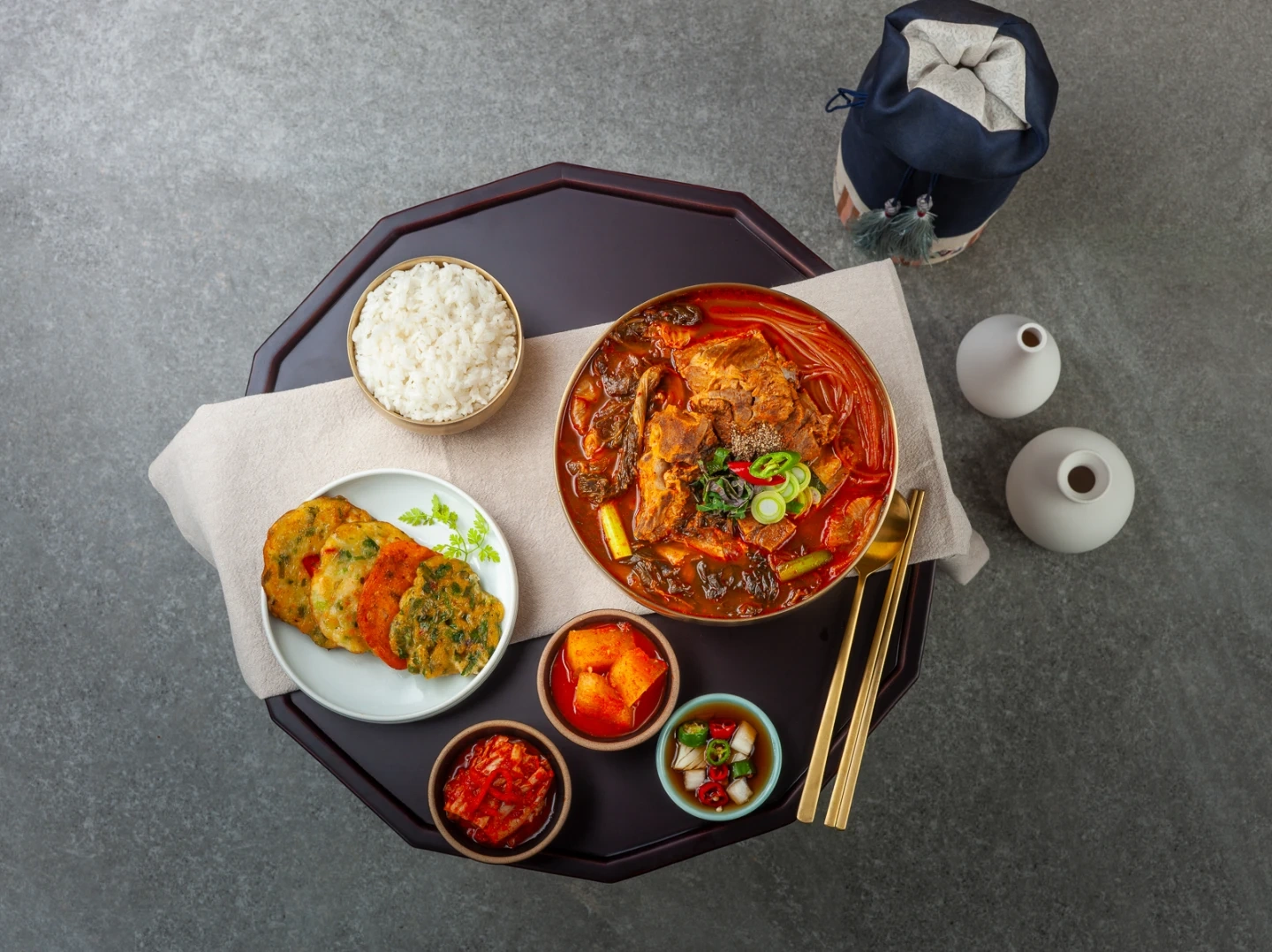 언주,학동역/국밥배달전문/주5~6일/경력우대