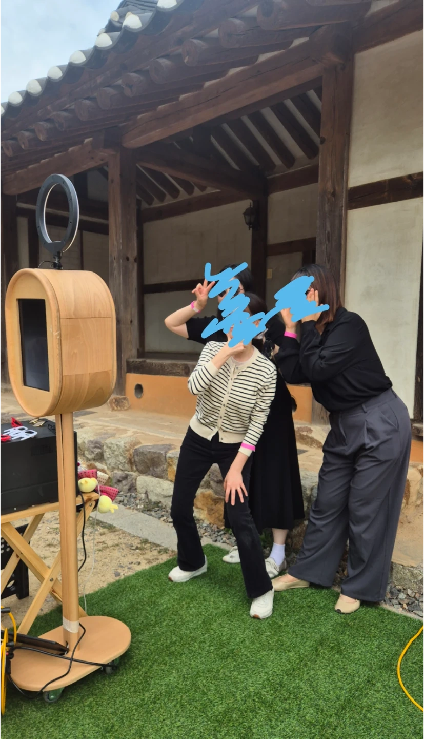 웨딩포토부스 행사 보조