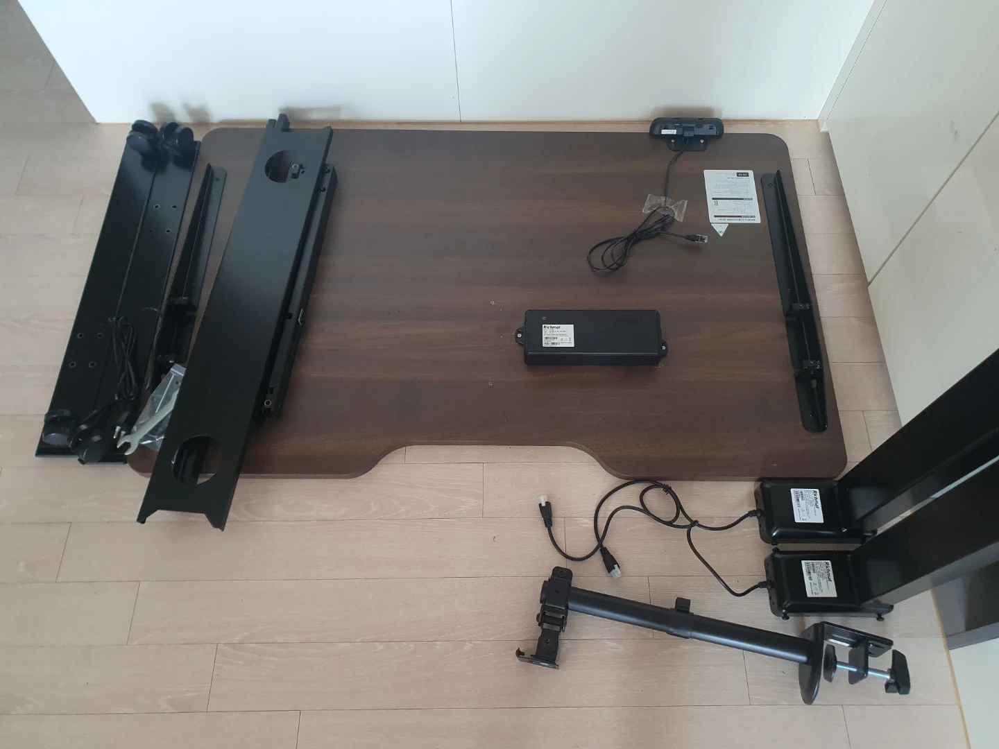 책상 조립 알바 1시간 이내