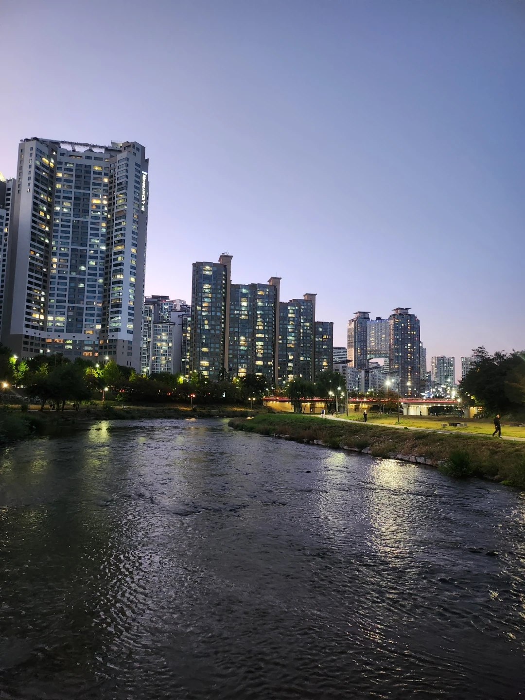 인포및데스크 고객상담 업무보조
