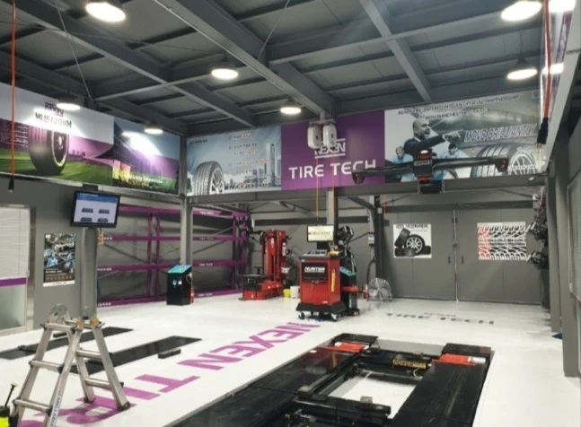 타이어매장/주5일40시간/세후240/2달근무/인센별도
