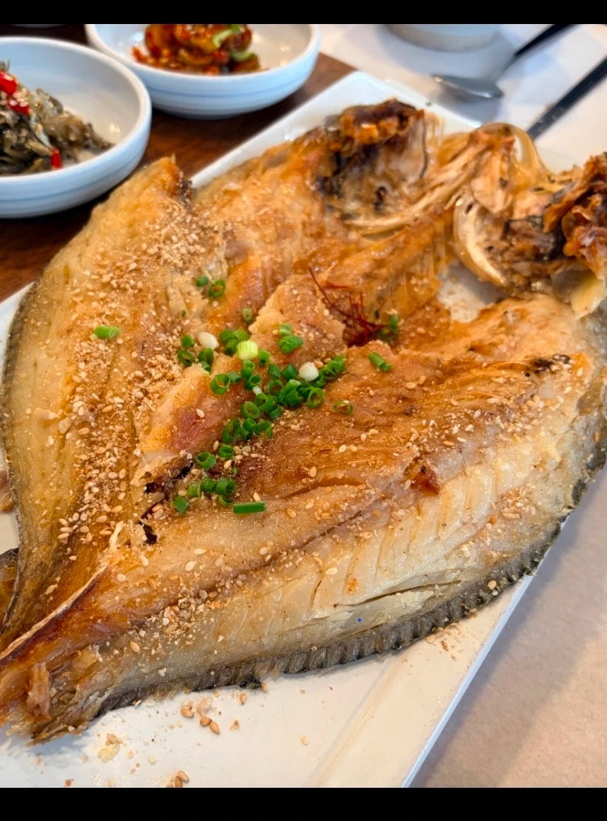 주방 찬다이 보조 홀 서빙 구합니다