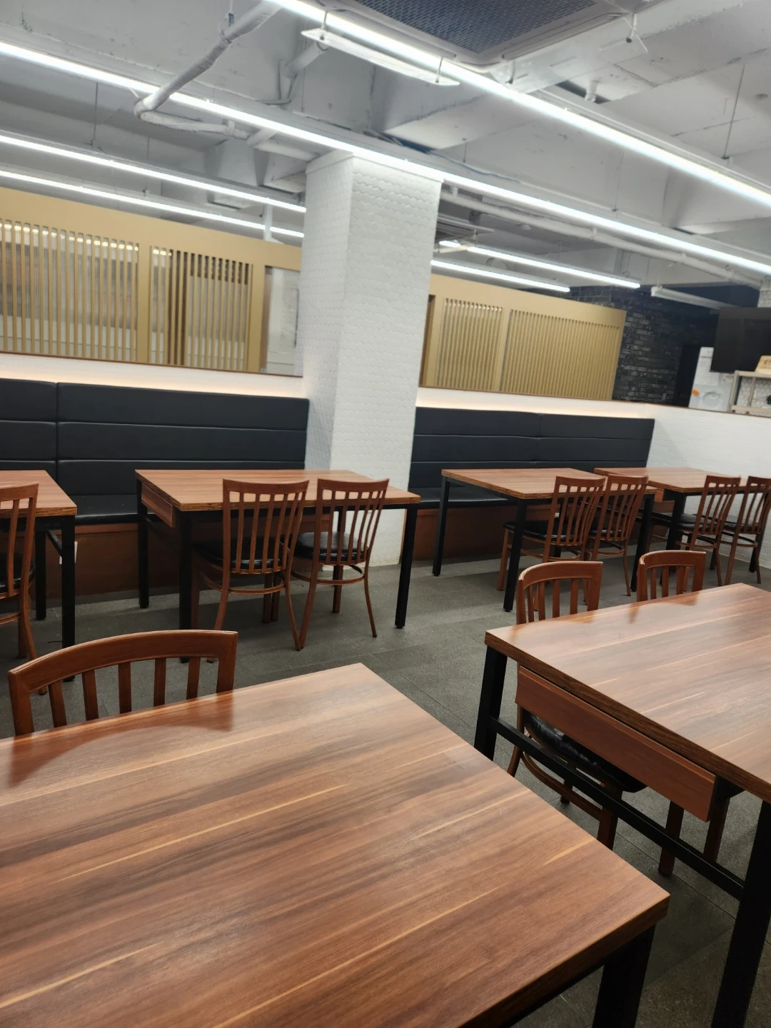 홀서빙구합니다