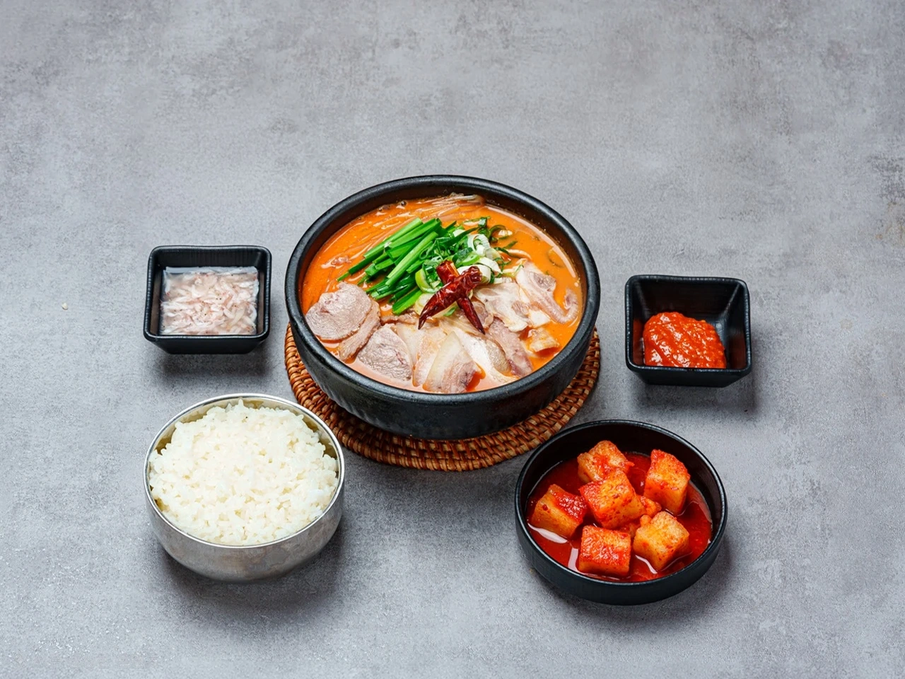 신주막 순대국(배달전문점) 주말 아르바이트 모집