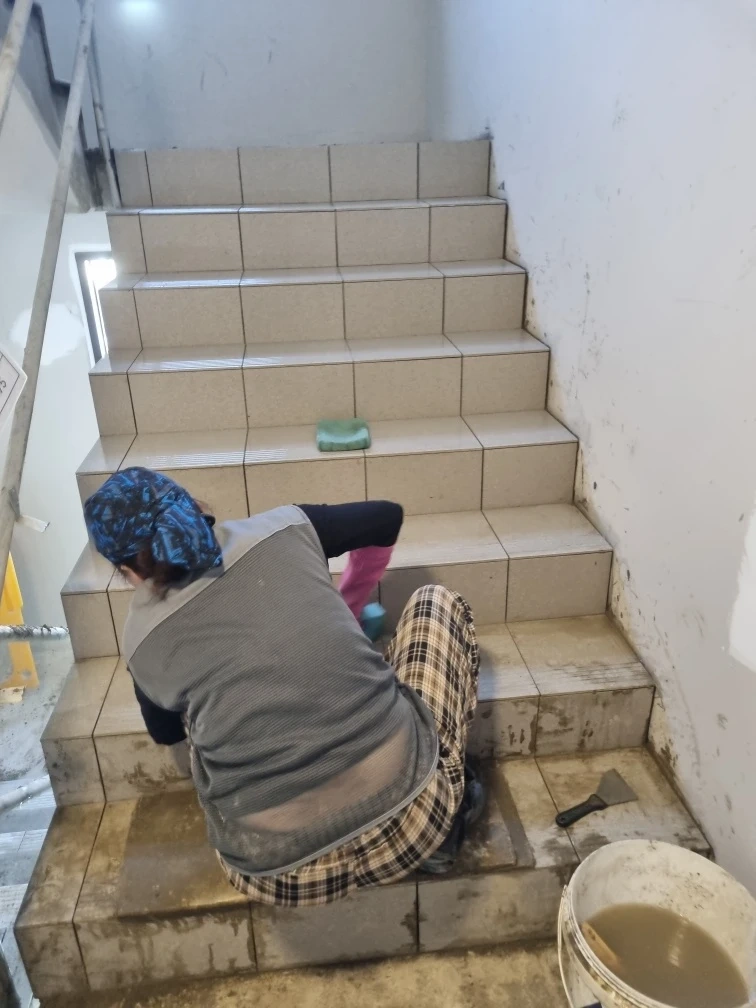 계단 청소.신촉현장.여성분.일 힘들어요