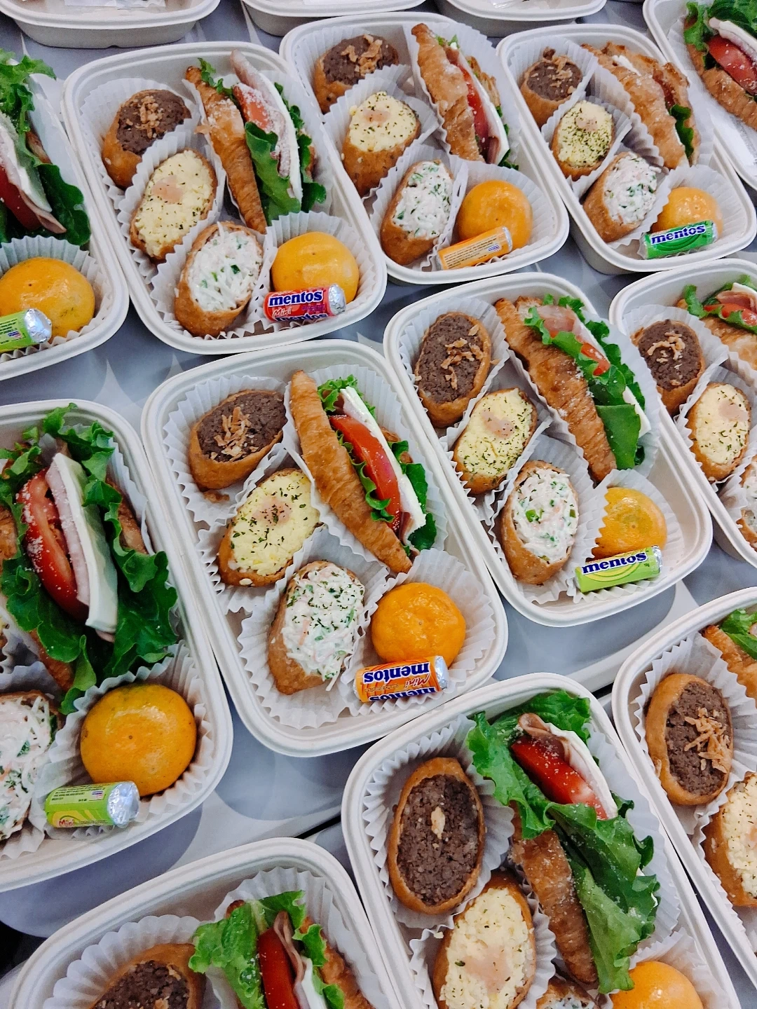 낮타임 알바 구합니다.