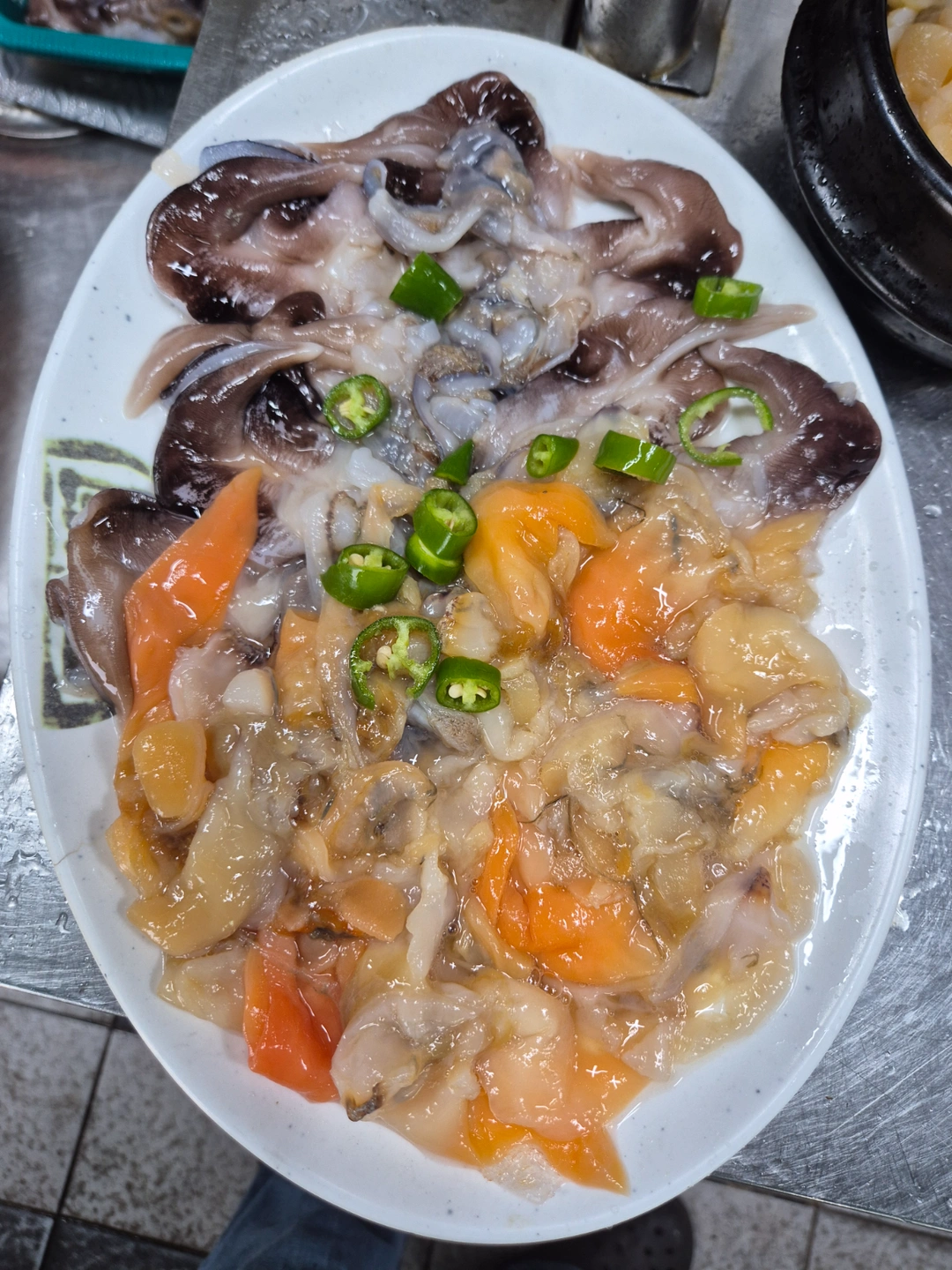주방설거지입니다