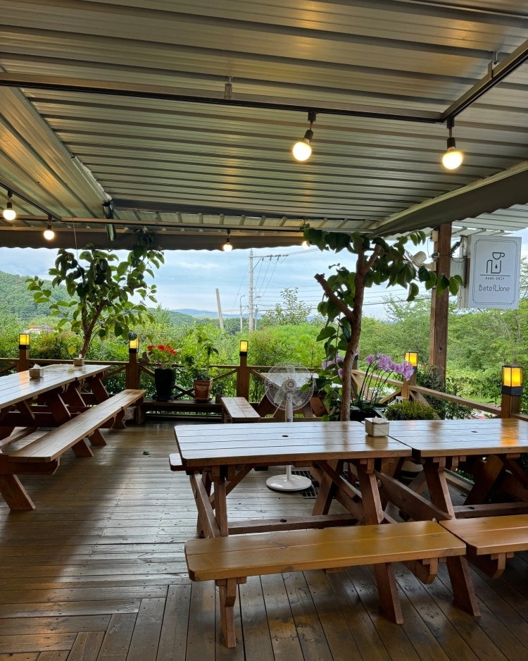 홀직원(평일) 구합니다.(외국인X)