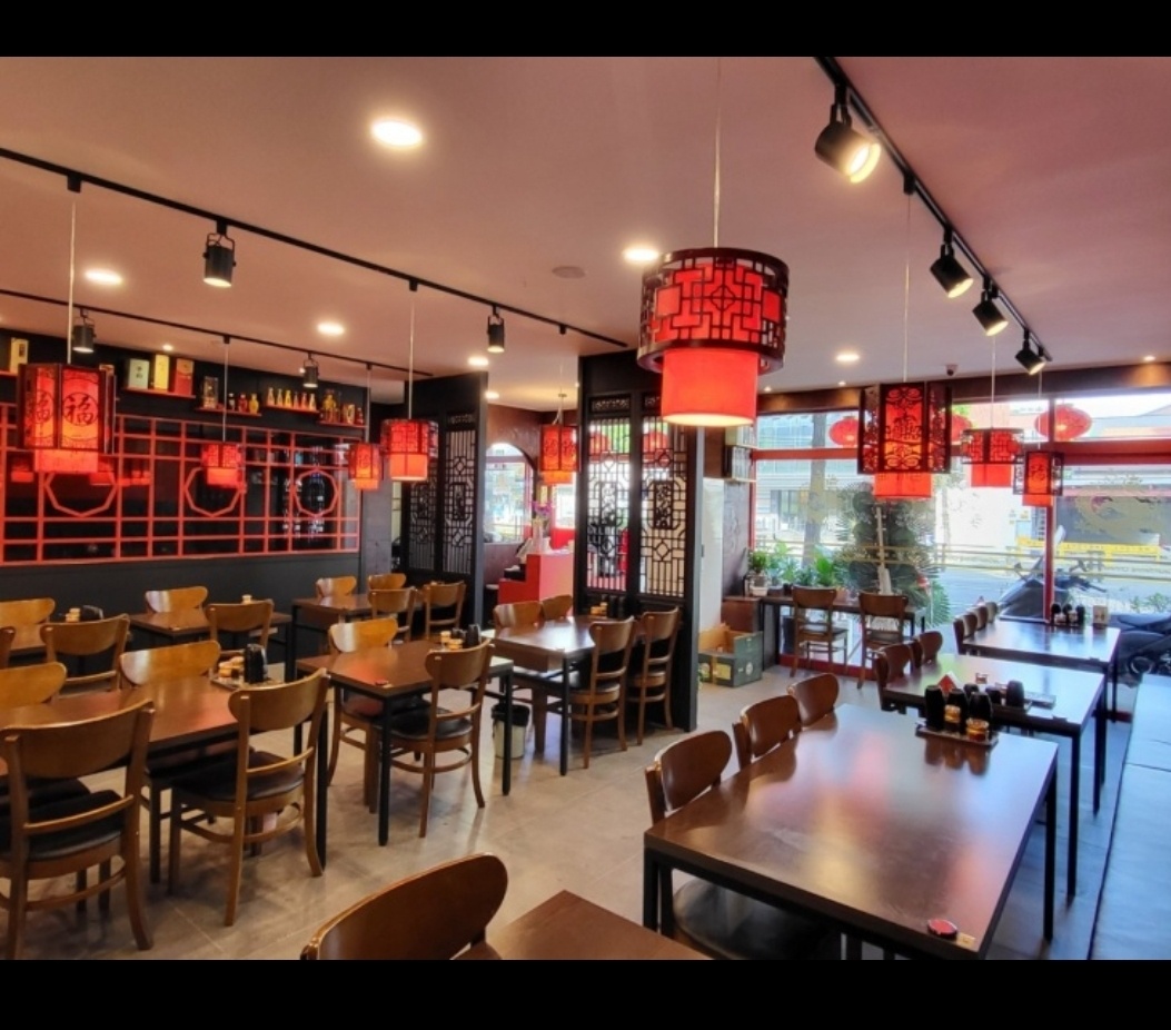 야간홀서빙주말구합니다 공고 썸네일