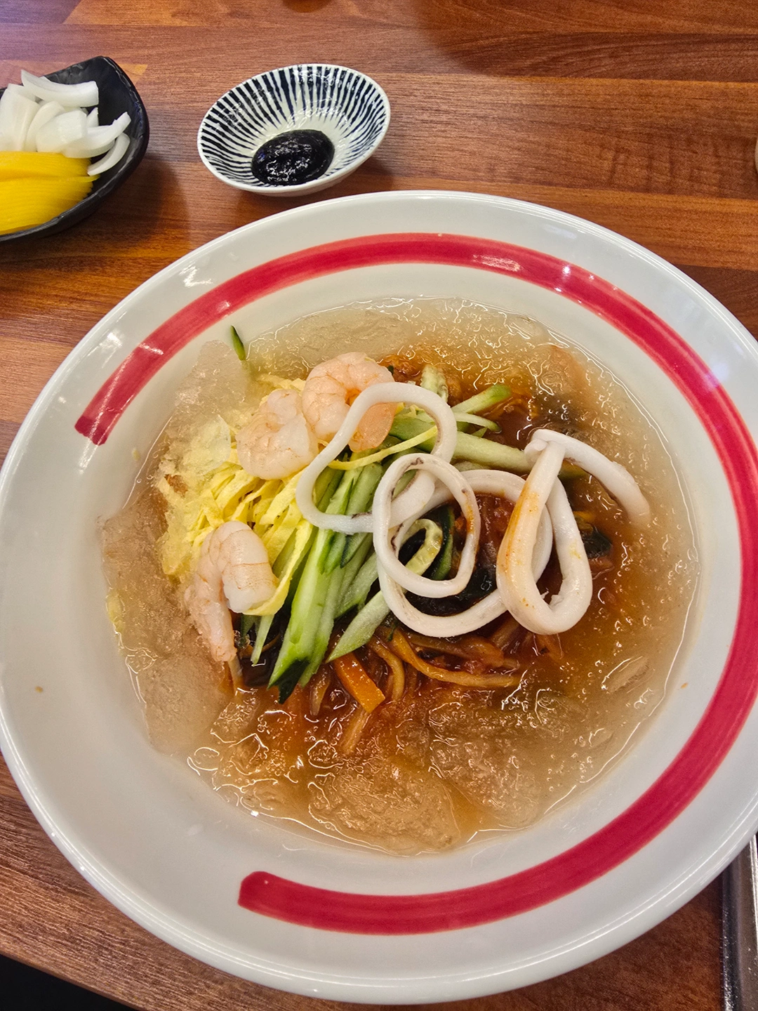 평일 홀서빙 구해요
