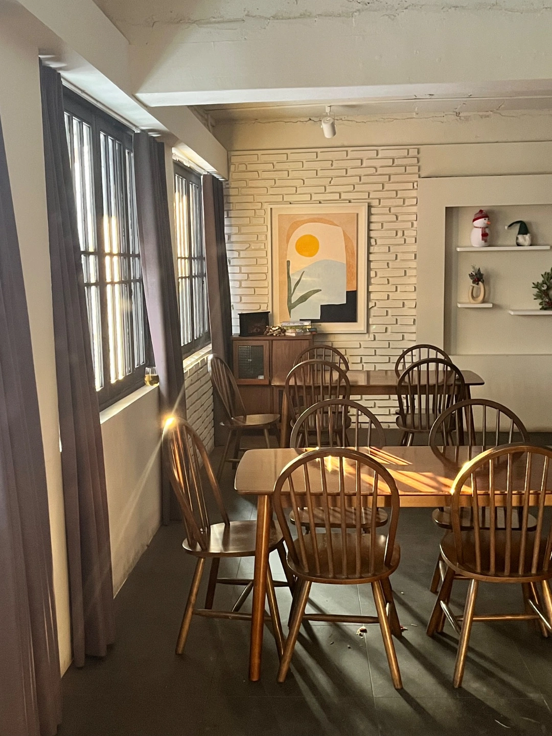 전주 객사 한식주점 소음에서 금,토 알바 구합니다.