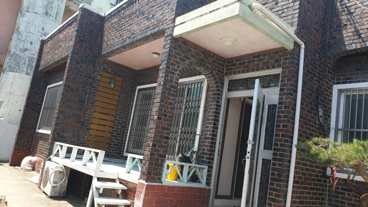 시급울산과 포항수리 작업중 울산과포항사시는분.잡일해줄분