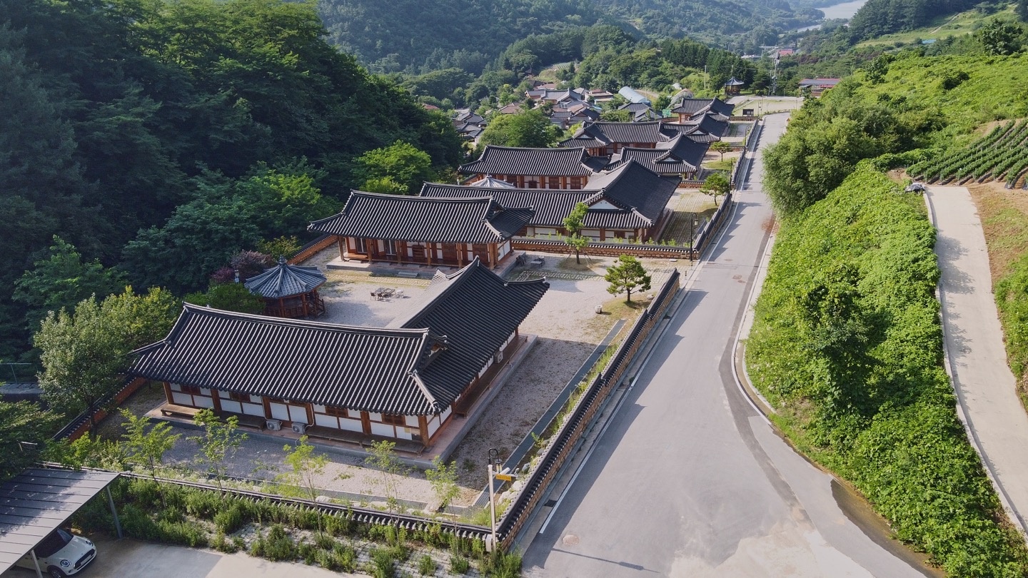 장수 도깨비 한옥&글램핑 직원 구함!! 공고 썸네일