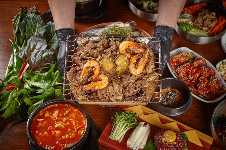 강경불고기 포천송우점 - 홀정직원모집