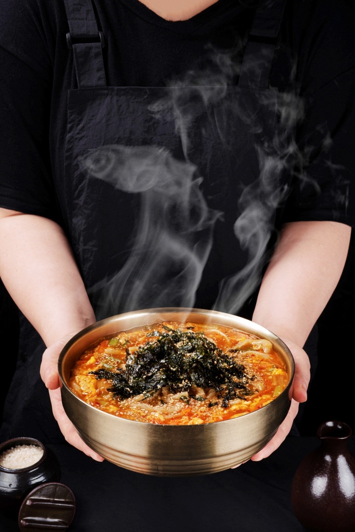 국수집 서빙 구합니다. 공고 썸네일