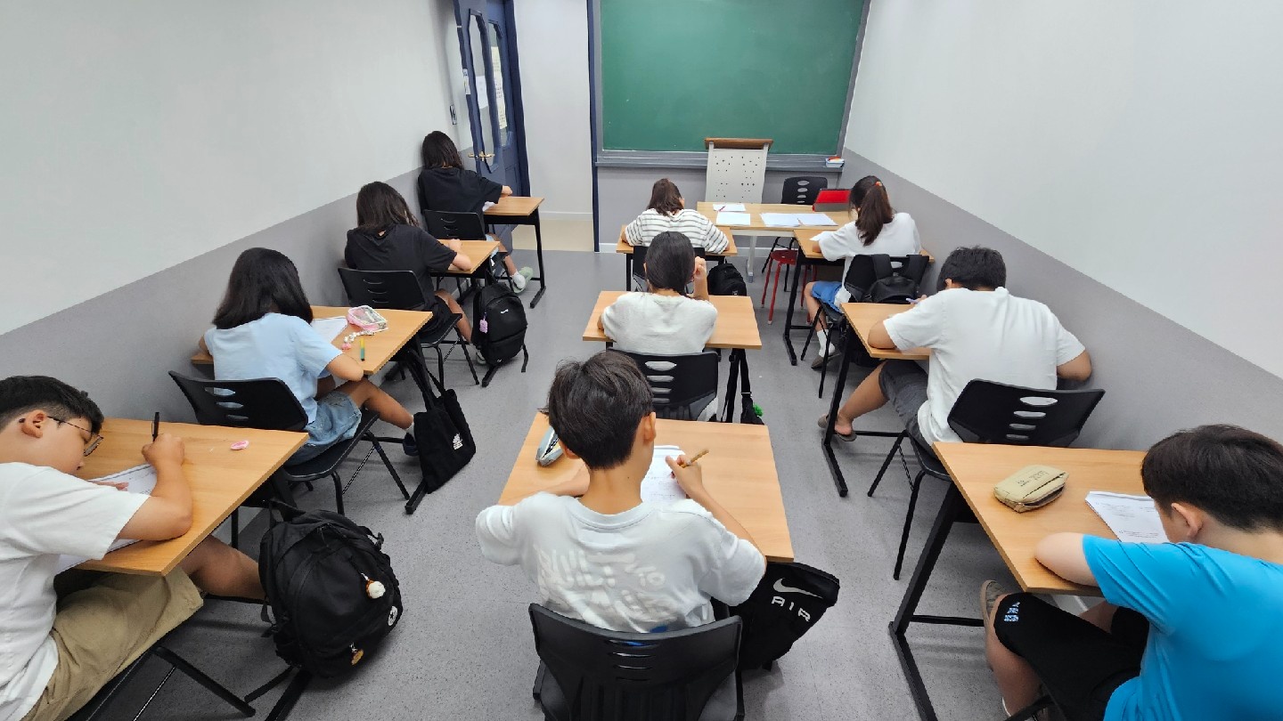 월수금 초.중.고 수학 학원 채점 첨삭 조교 공고 썸네일