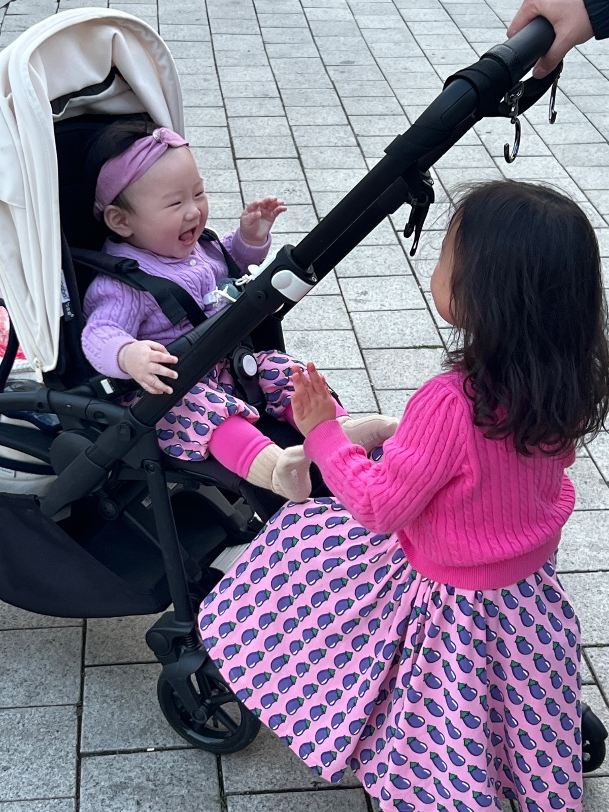 10개월 순둥이 아기 돌봄 공고 썸네일