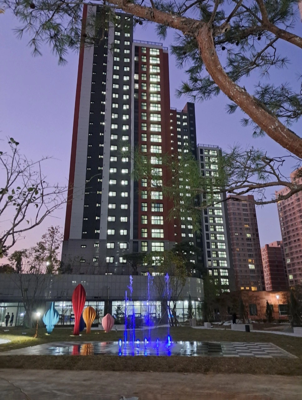 봉명동 신축 아파트 정기적 청소 이모님 구합니다.
