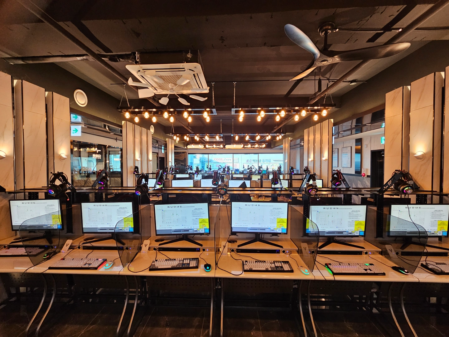 여수 레드포스 PC 금토(18-03) 알바모집