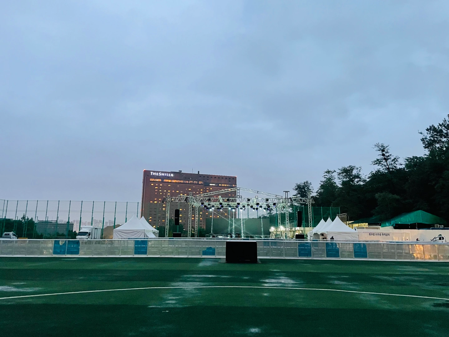 동국대학교 안전펜스 수거 및 상차작업 및 주변정리