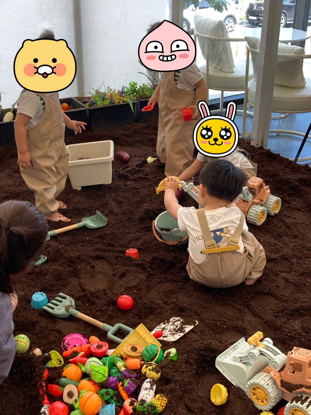 토요일,일요일 알바 구합니다^^