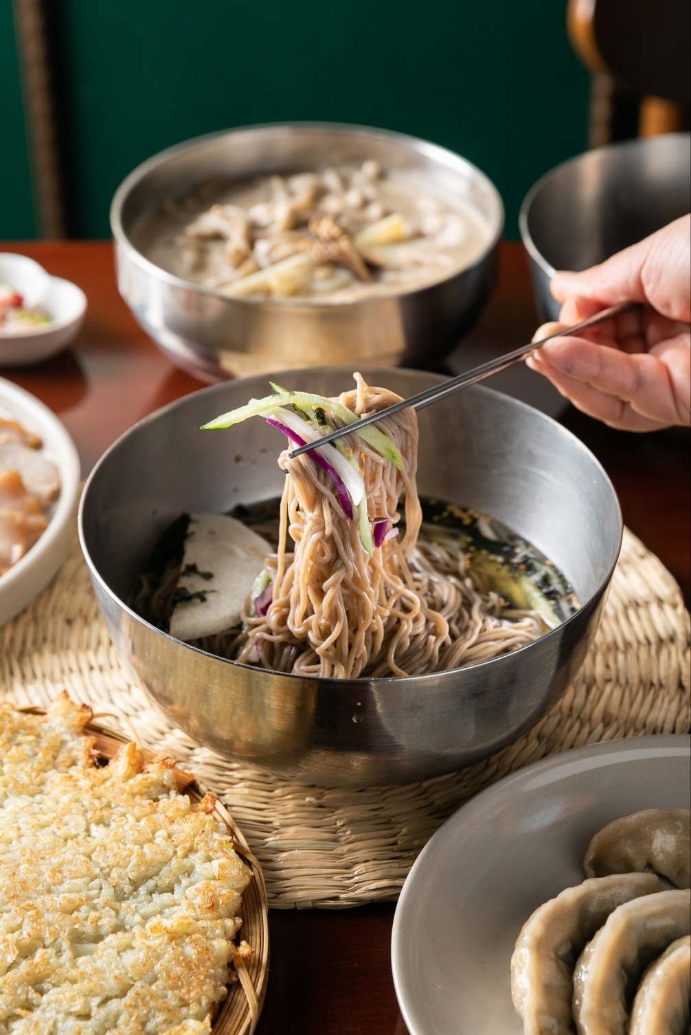 홀서빙주5일~6일 근무 공고 썸네일