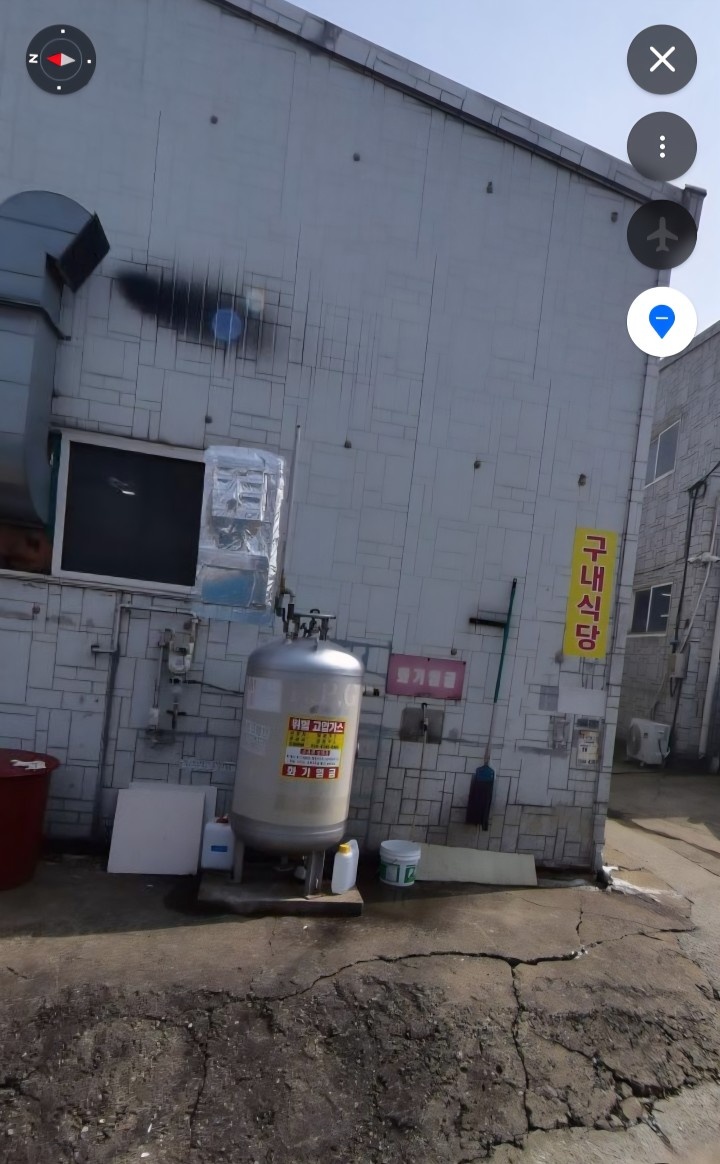 공장단지 식당에서 근무하실분 공고 썸네일