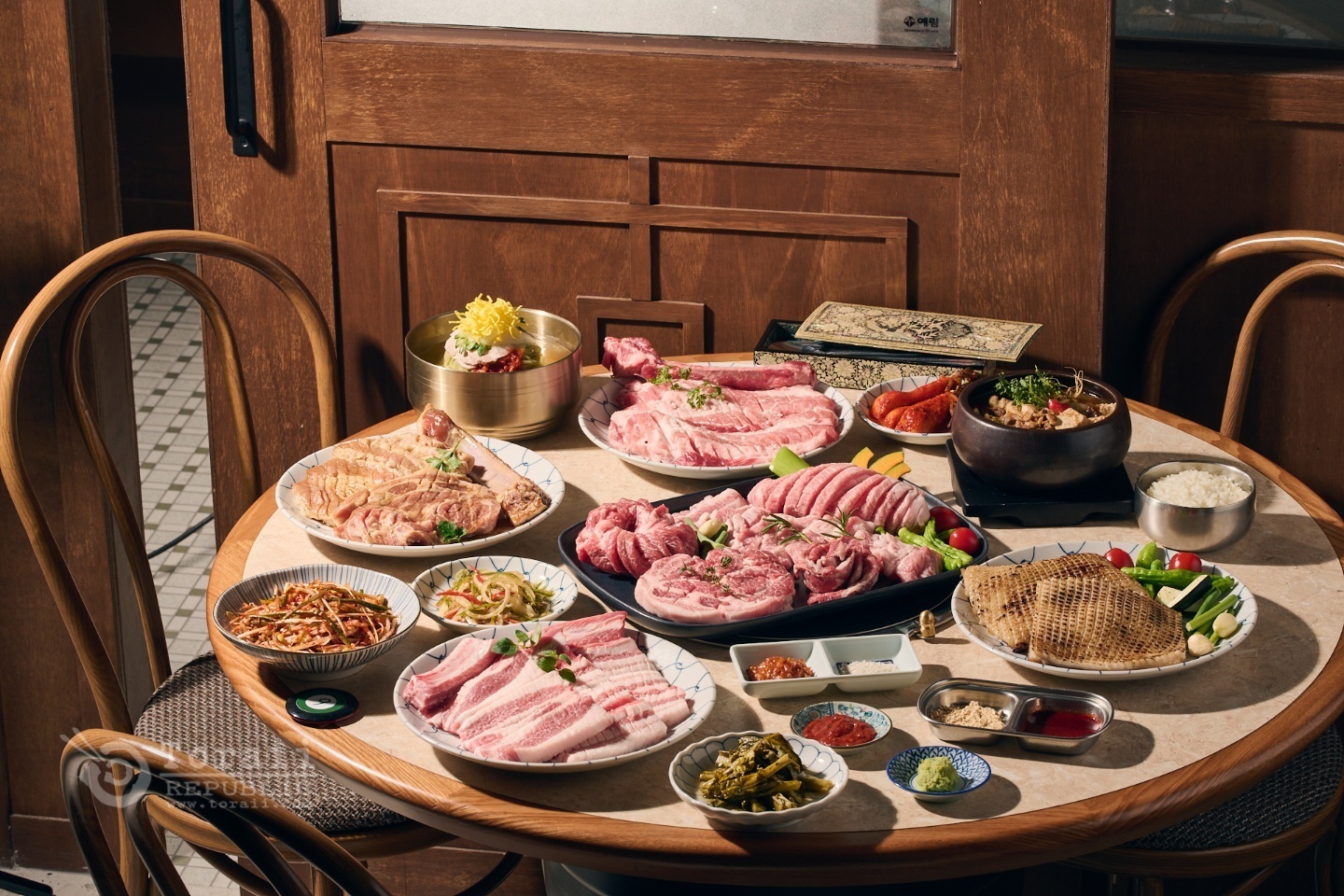 잠실새내역 [ 옥봉갈비 ] 홀 서빙, 그릴링 모집 공고 썸네일