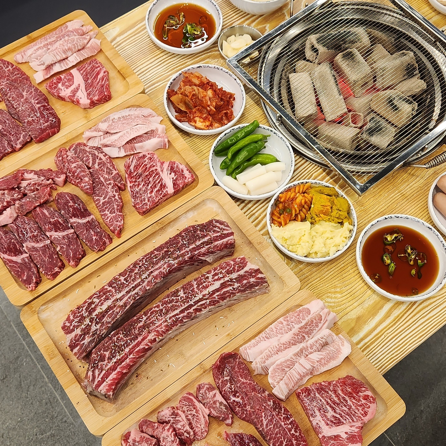 진원소우 오창호수점 정직원 모집합니다 공고 썸네일