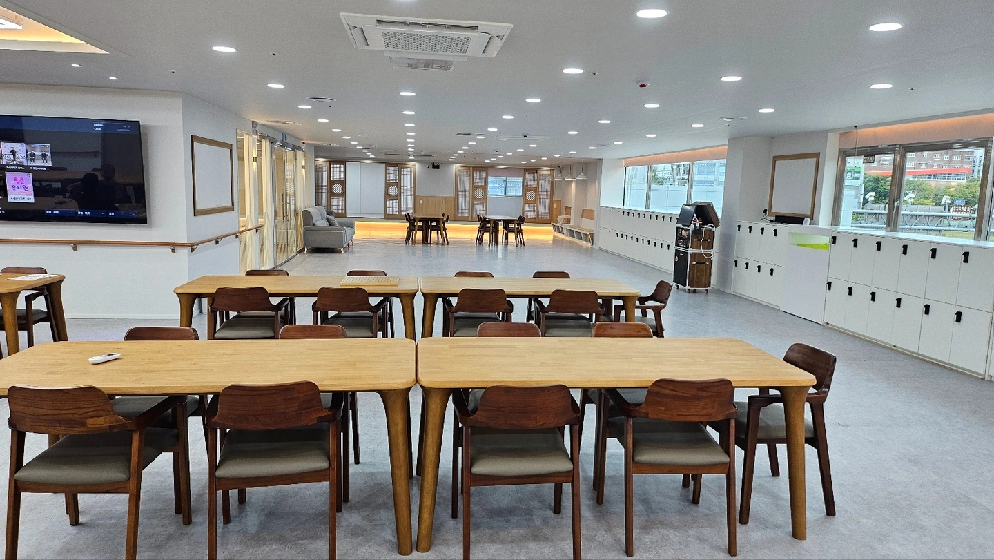 물리치료사 모십니다 (주간보호센터)