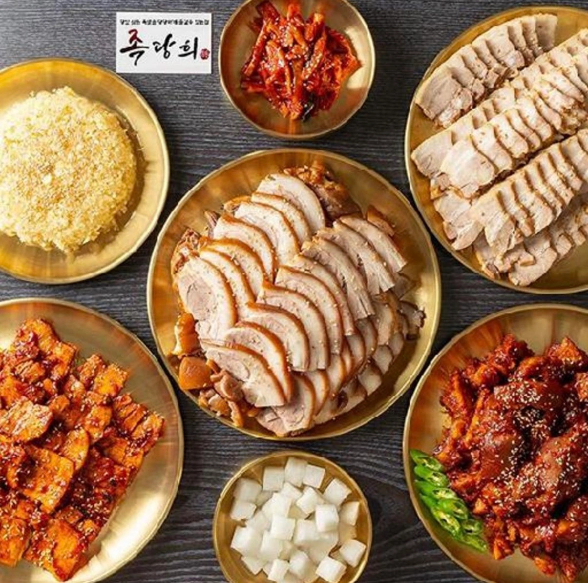 아침일찍 홀 일하실분 구합니다