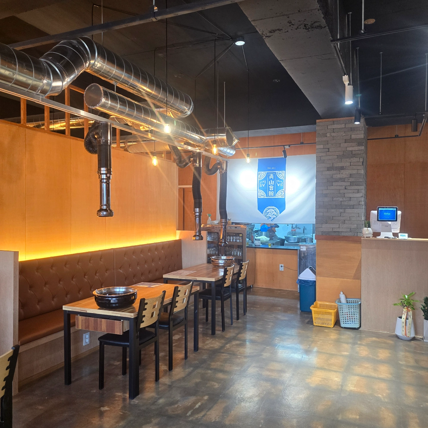 청산회관 홀서빙 모집 합니다