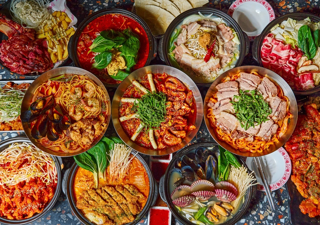 신촌 안주 탑티어 주방직원 모십니다.