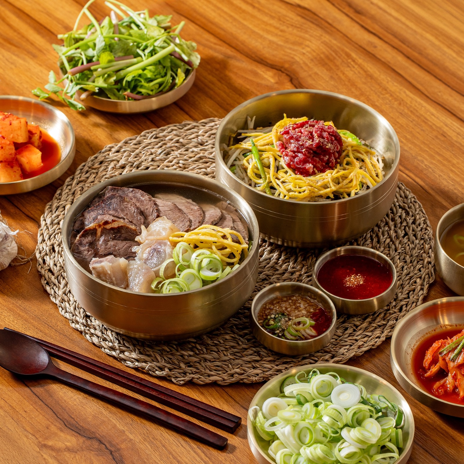 이수역 한우곰탕집에서 홀서빙 하실분 구인합니다~ 공고 썸네일