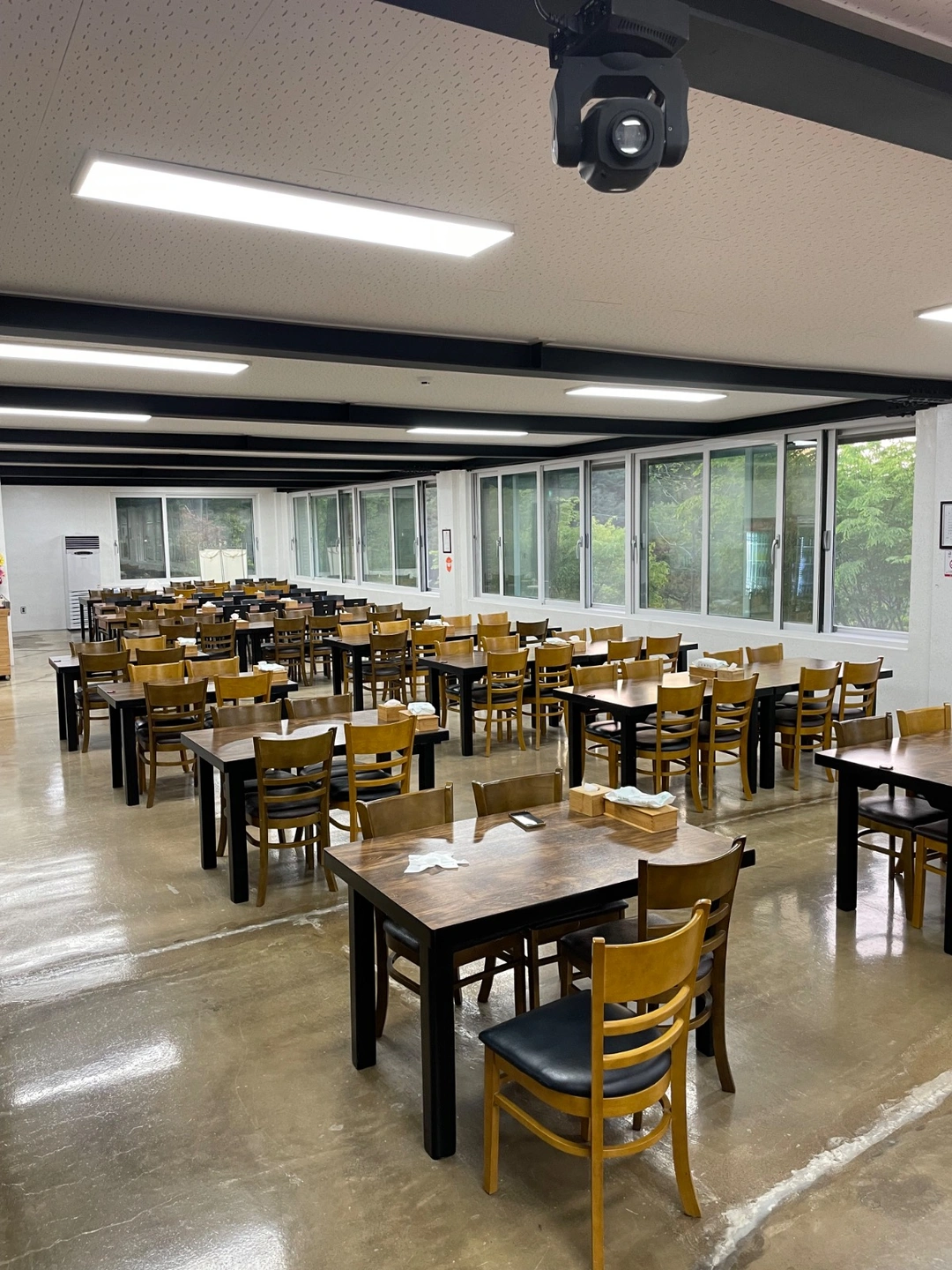 워렉스 캠핑랜드 식당 주방 찬.모 직원 모집